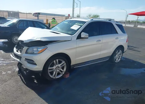 2014 Mercedes-Benz Ml 350 z USA, uszkodzony, nr VIN 4JGDA5JB8EA298595